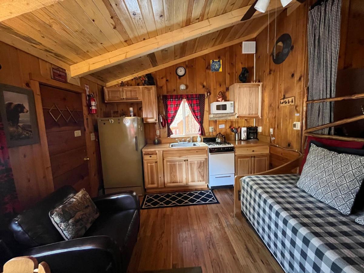 Pine Haven Resort エステス・パーク エクステリア 写真