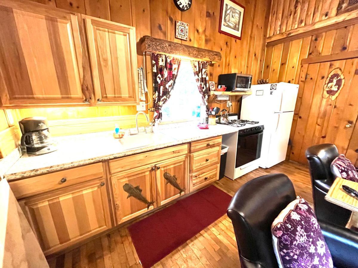 Pine Haven Resort エステス・パーク エクステリア 写真
