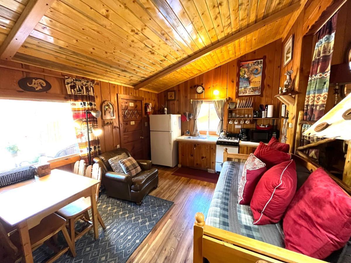 Pine Haven Resort エステス・パーク エクステリア 写真